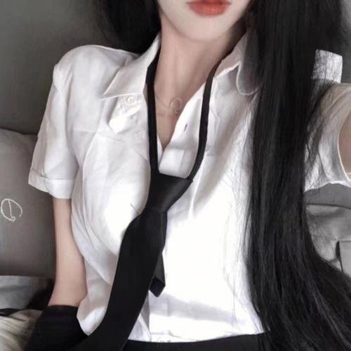 学府春色
